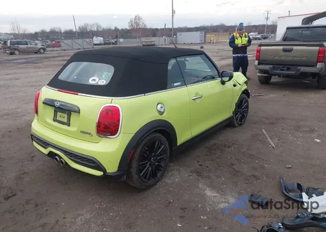 2024 Mini Convertible Cooper S z USA, uszkodzony, nr VIN WMW43DL08R3R86026